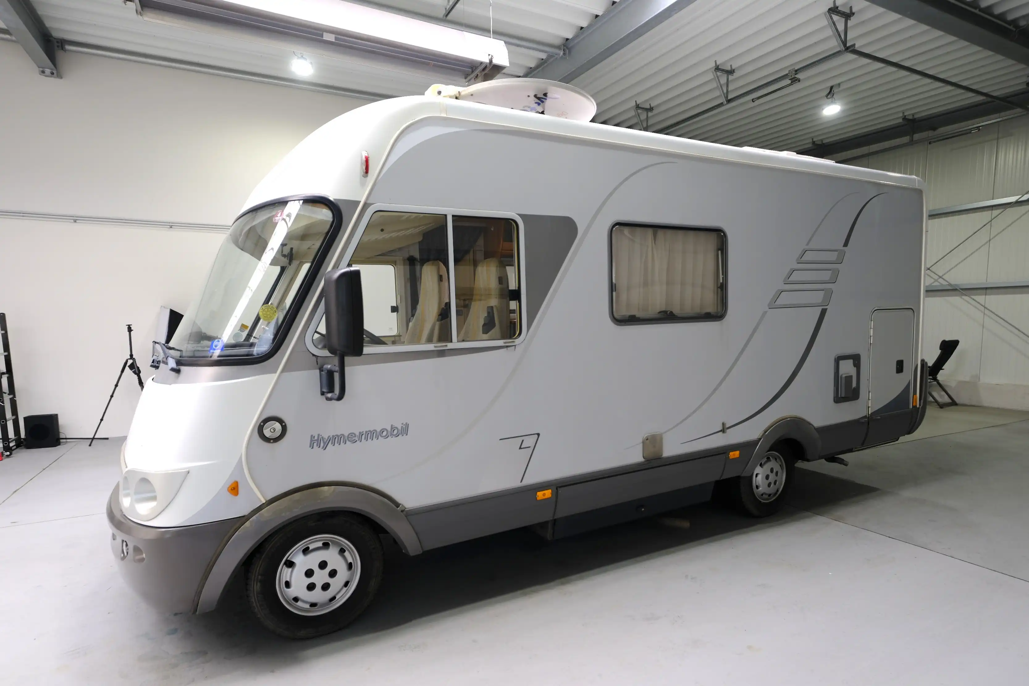 HYMER-ERIBA B 524